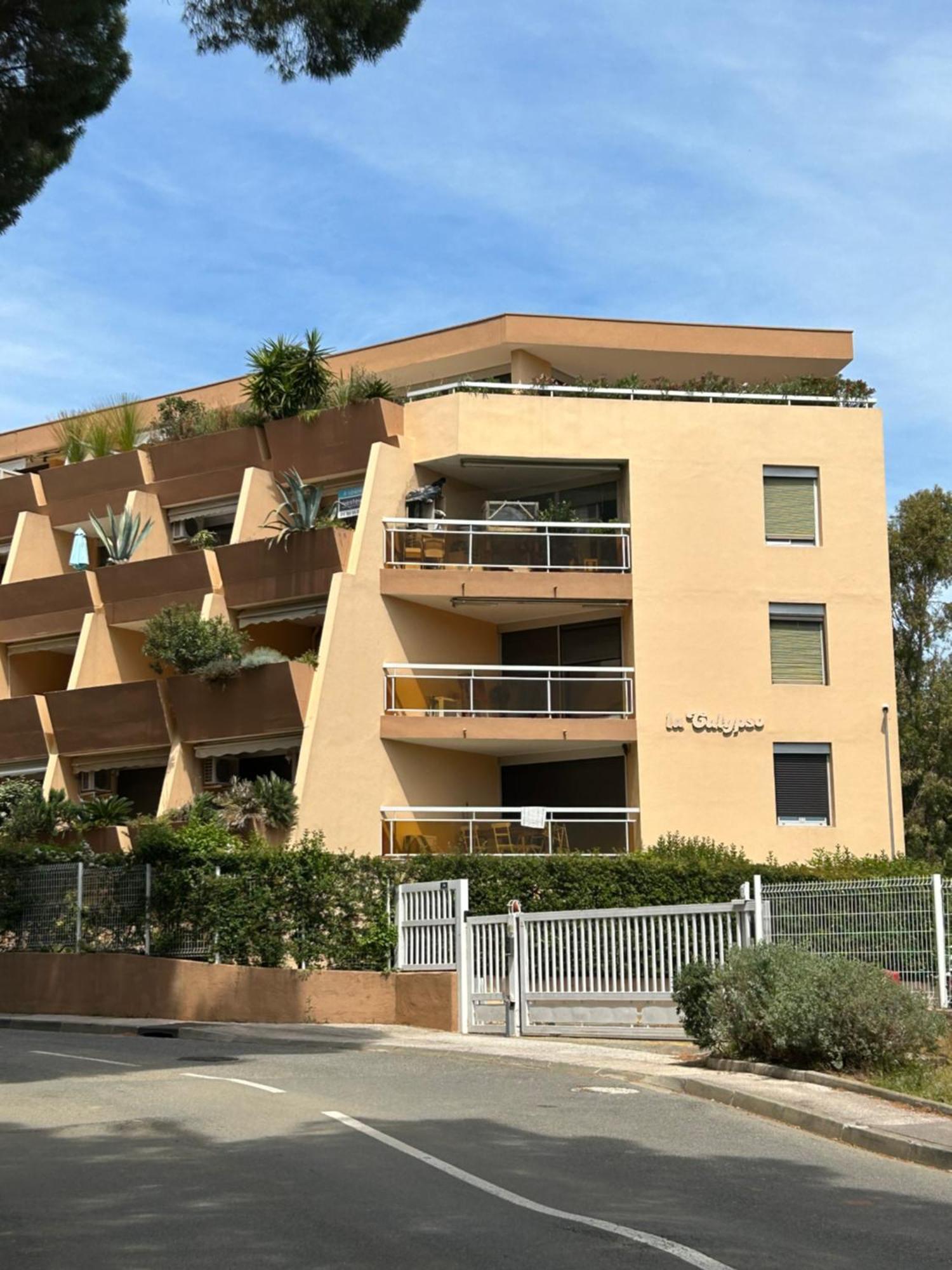 Apartamento La Calypso Cavalaire-sur-Mer Exterior foto